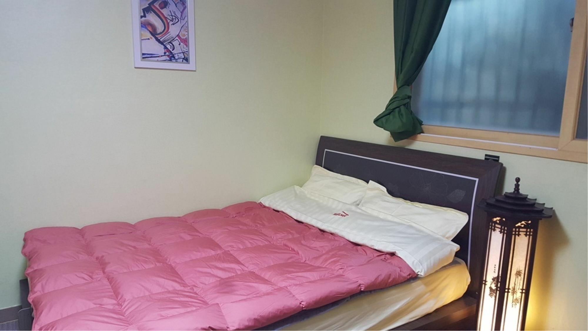 Kimchee Downtown Guesthouse Сеул Екстер'єр фото